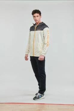 Vestes Columbia Flash Challenger Novelty Windbreaker Couleur Chalk, Shark -Columbia Soldes Boutique 21256133 500 C